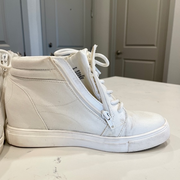 Abound Wedge Sneakers - Picture 2 of 11